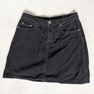 H&M Divided Corduroy Skirt